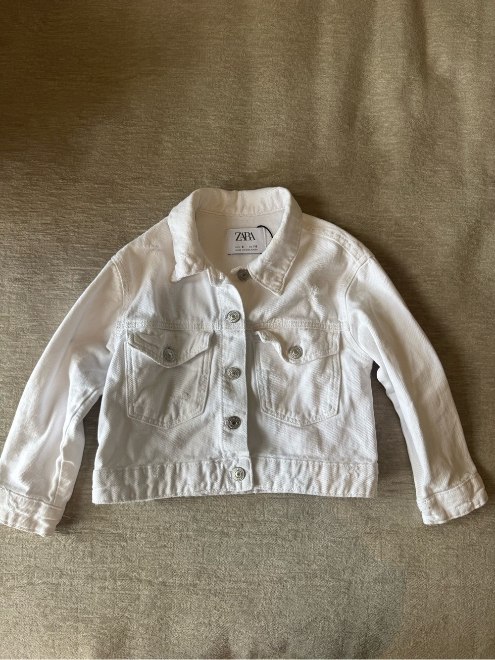 ZARA Girls White Distressed Denim Jacket Size 6 Cropped Jean Jacket